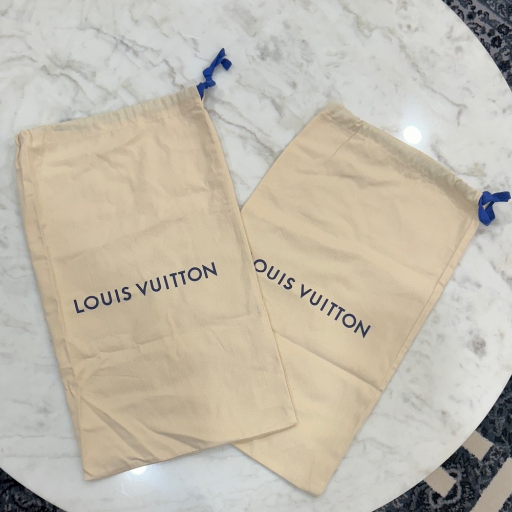 Louis Vuitton Cream Dust Bags with Blue Accents